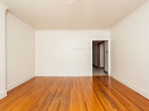 4th image of 6118 N Talman Ave #1-F
