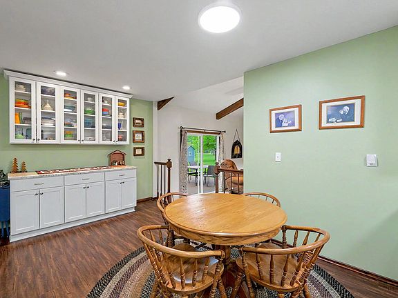 5th image of 3225 Southwood Ct