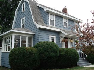 317 W Main St, Sun Prairie, WI 53590