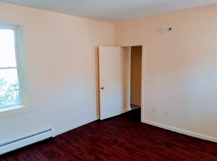 59 High St APT 3, Vernon, CT 06066