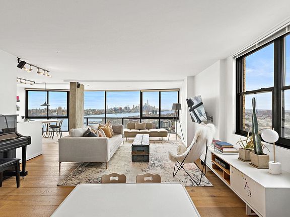 2nd image of 380 Mountain Rd APT 1813