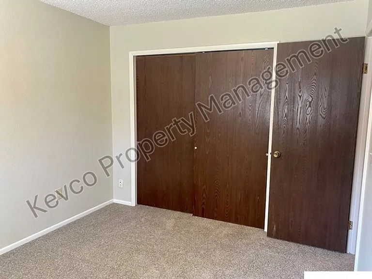 1024 E Swallow Rd #C321 — Photo 10