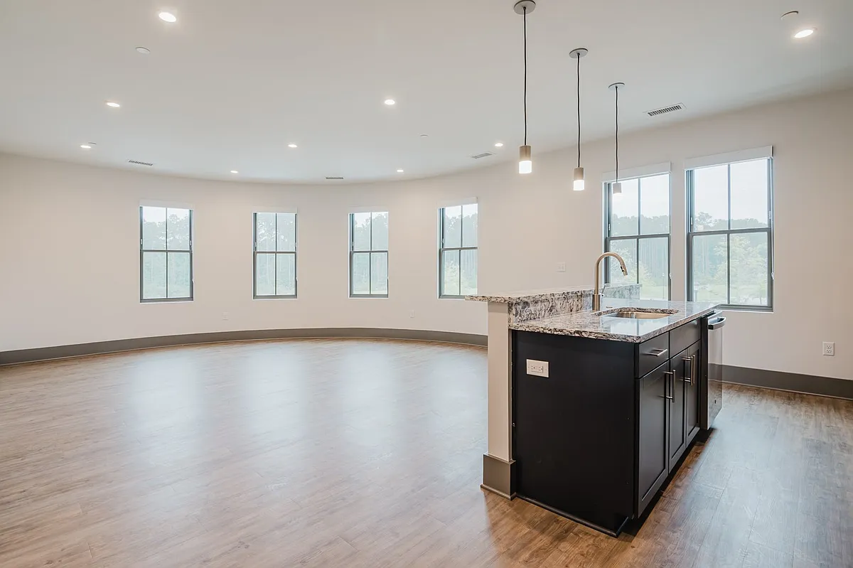 Building Photo - 25 Minetta Ln #305