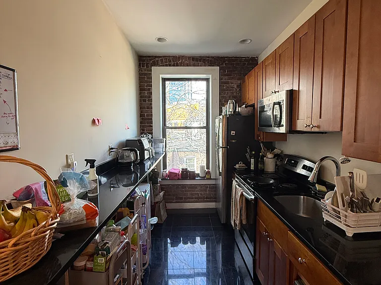 21 Cortes St #1 — Photo 7