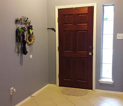 4th image of 9946 Driftwood Park Dr
