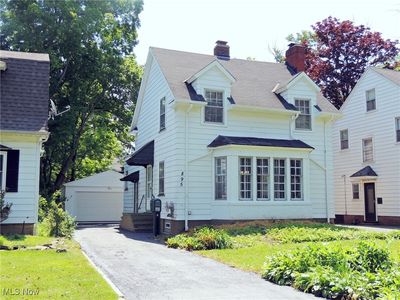 895 Caledonia Ave, Cleveland Heights, OH, 44112