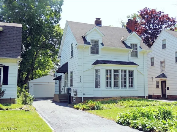 895 Caledonia Ave, Cleveland Heights, OH 44112