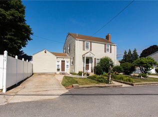 15 Dix Ave, Johnston, RI 02919