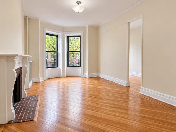 242 6th Avenue #2, photo 3