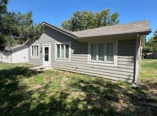 613 N Cherry St, Olathe, KS 66061