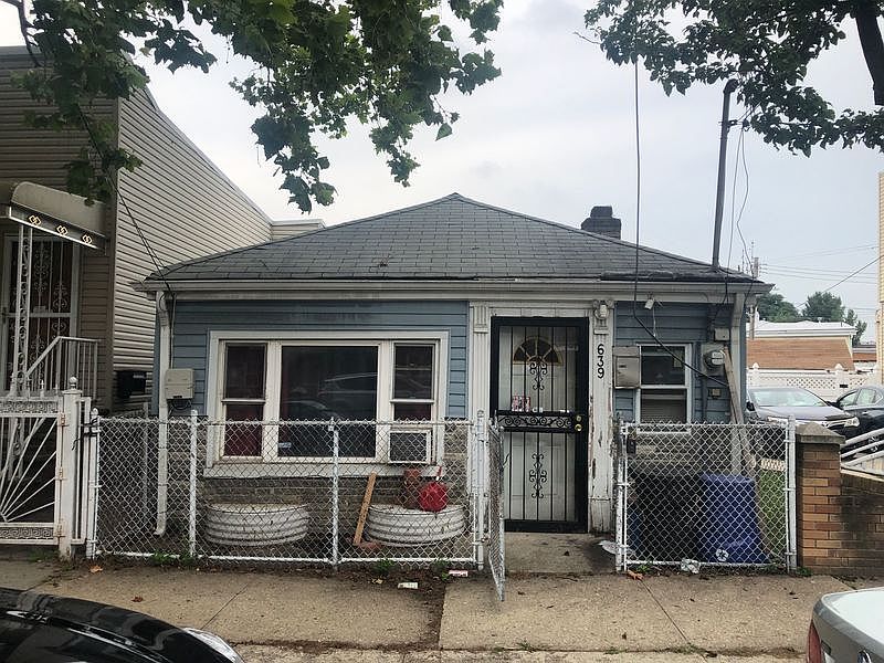 1st image of 639 E 86th St