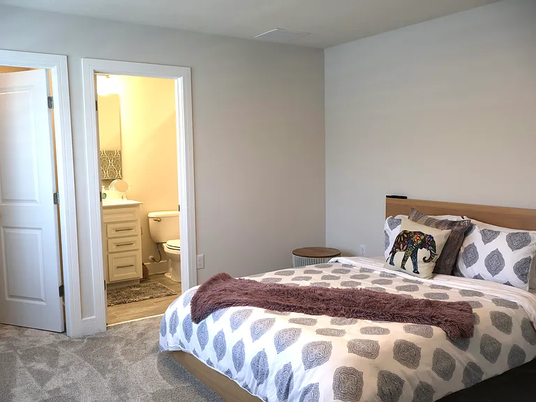 5228 Royal Point Ave — Photo 18