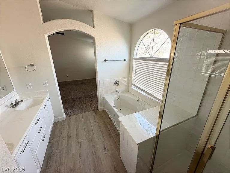 374 Yacht Ave — Photo 11