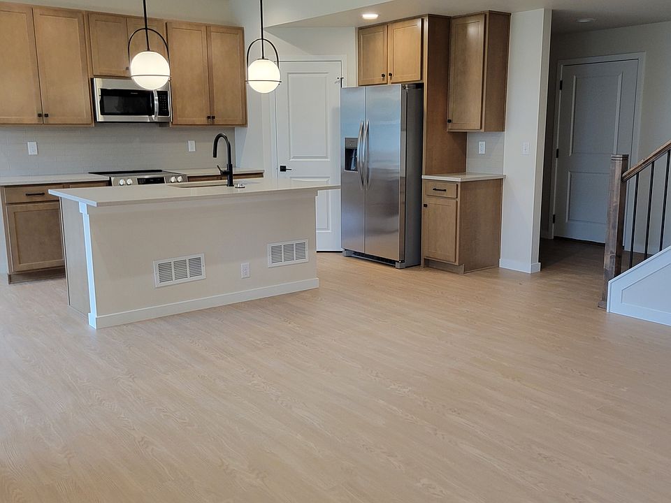 Living room looking at kitchen