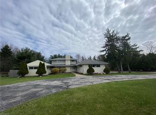 2519 Richmond Rd, Beachwood, OH 44122