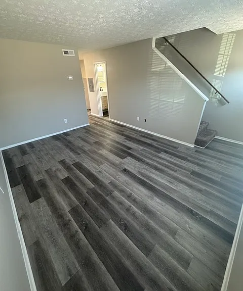 1321 Autumn Ave #3 — Photo 1