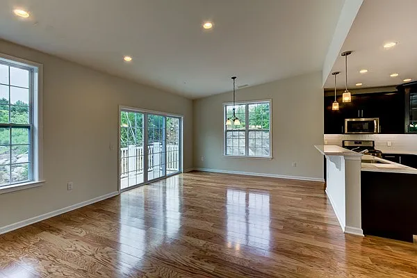 2 bed, 1226 sqft, $3,100 — Photo 4