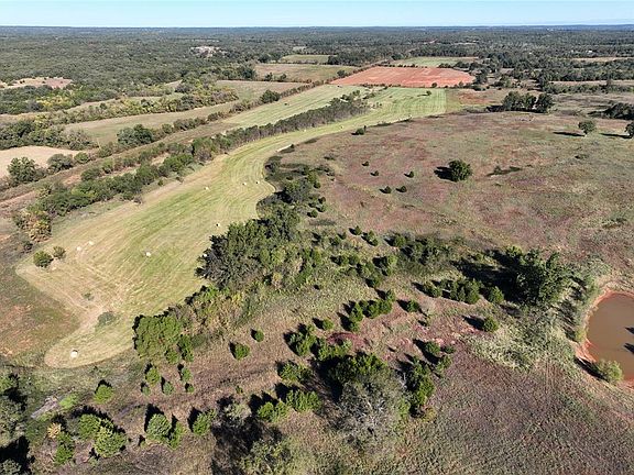 2nd image of 4 E Simmons Rd N