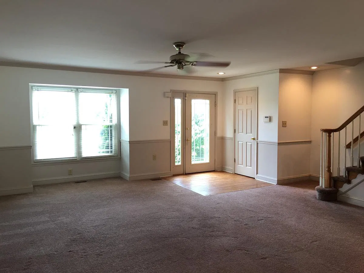 3 bed, 2.5 bath, 2000 sqft, $2,000 — Photo 3