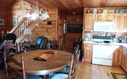3rd image of 46 Blackberry Falls Ln
