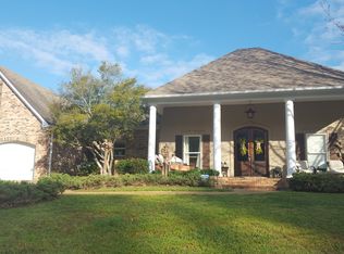 444 Woodlands Cir, Brandon, MS 39047