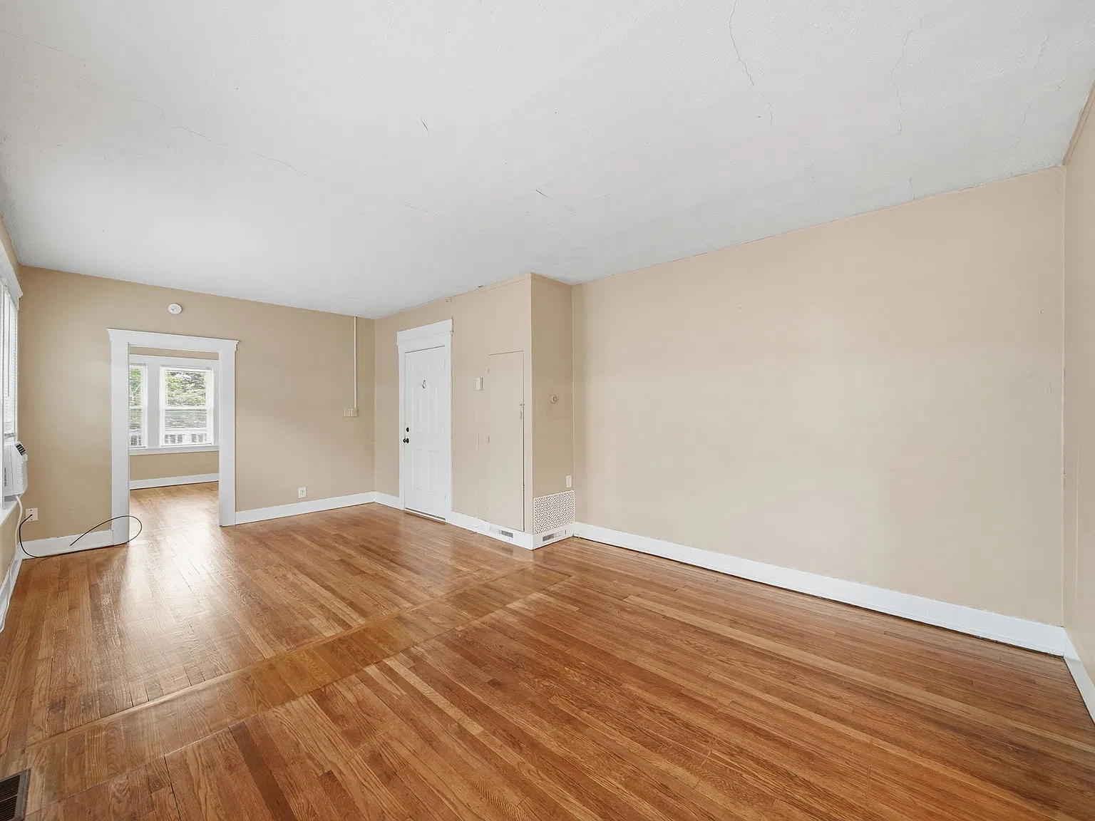1 bed, 800 sqft, $950 — Photo 4