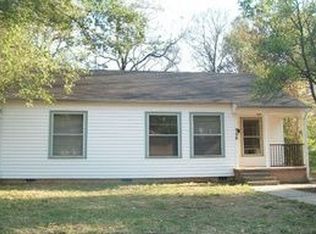 906 Couch St, Kilgore, TX 75662