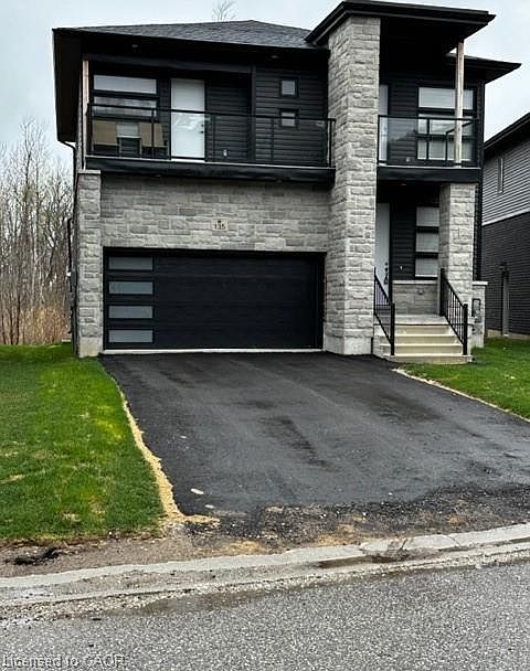1st image of 135 Rosie St