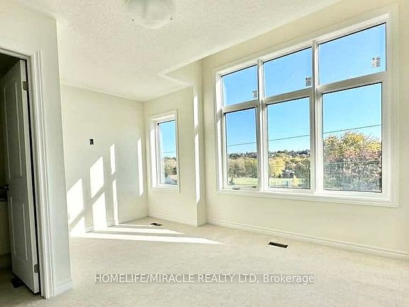 5th image of 432 Okanagan Path