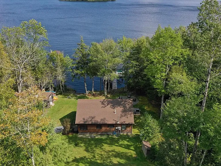 145 Cedar Breeze Ctr — Photo 2