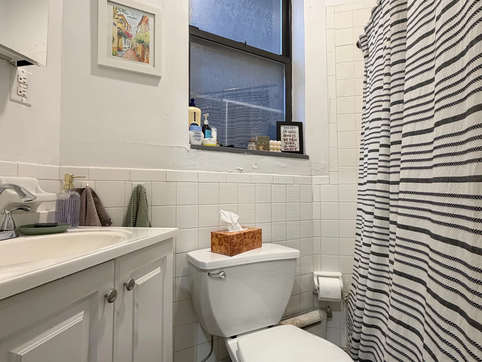 211 East 11th Street — Photo 4