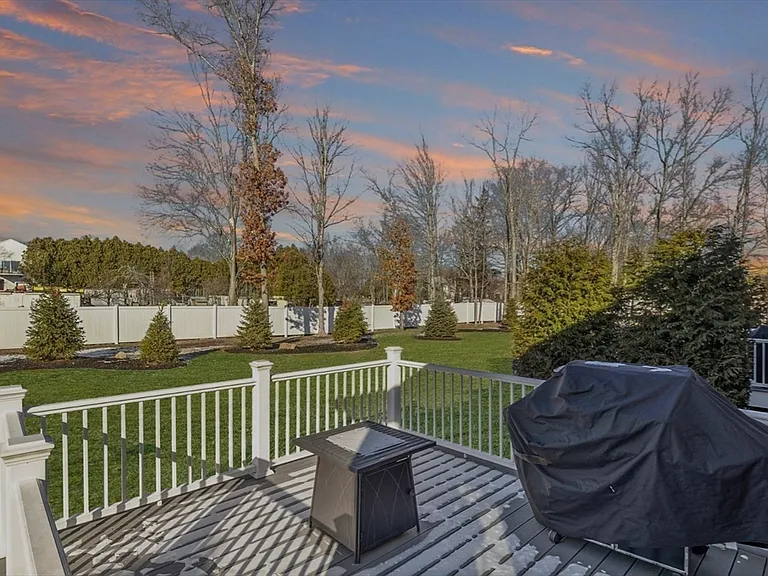15 Rowell Ln #15 — Photo 34