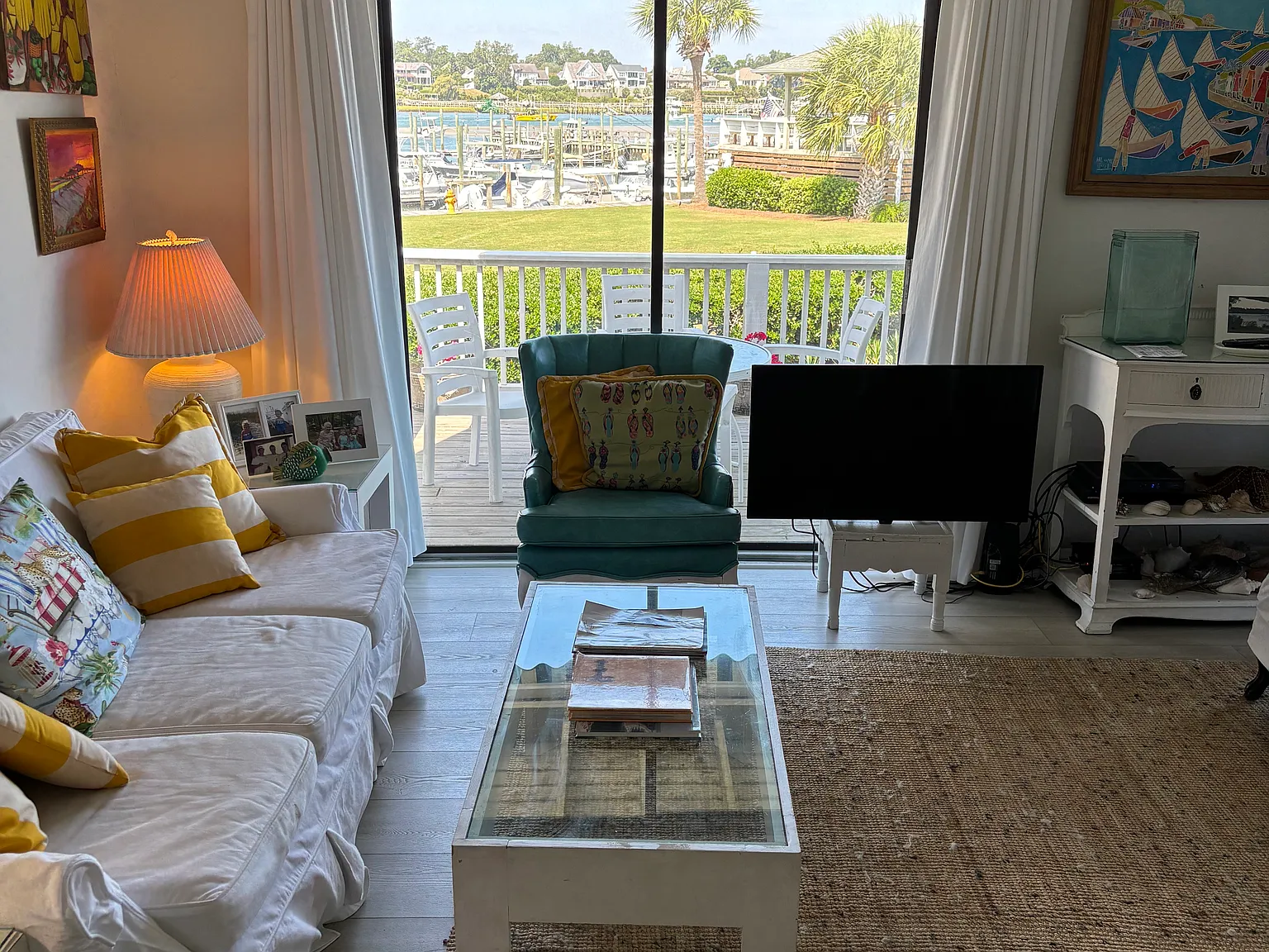 4 bed, 1434 sqft, $4,200 — Photo 3