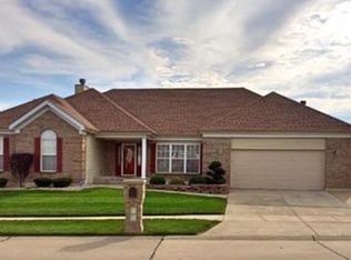 4230 Caballo Crossing Dr, Florissant, MO 63034