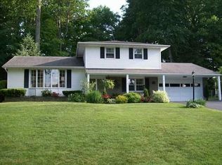 55 Lee Circle Dr, Rochester, NY 14626