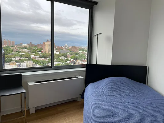 Rented by Compass | media 9