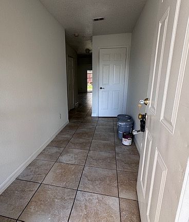 3rd image of 1062 Dolphin Dr