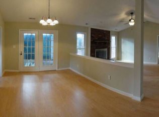 434 Raven Ridge Dr, Kernersville, NC 27284