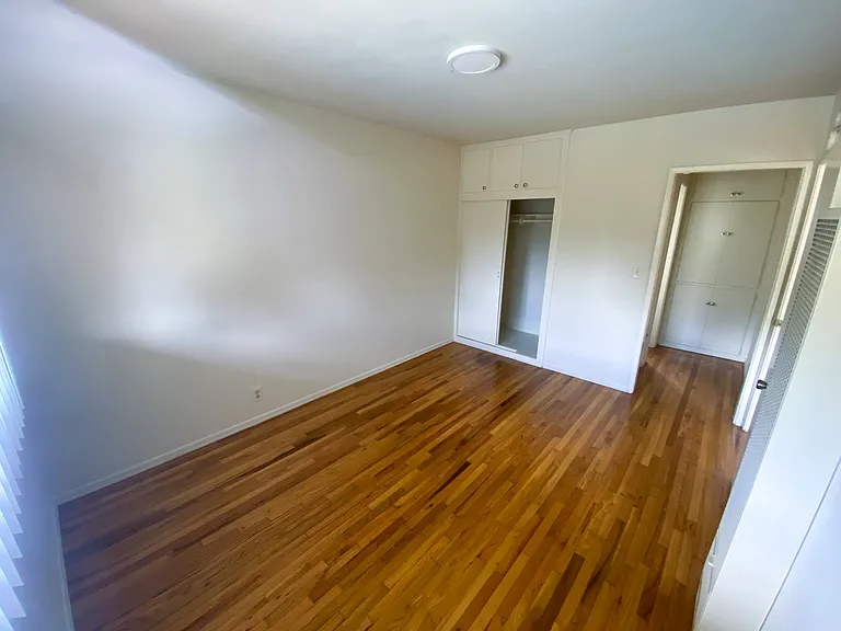 23751 Arlington Ave #104 — Photo 8
