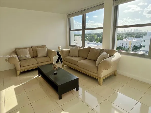 2899 Collins Ave APT 810, Miami Beach, FL 33140