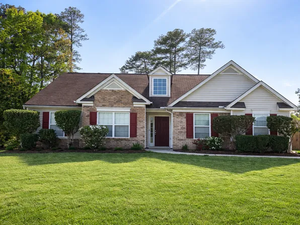 624 Mayfern Cir, Fairburn, GA 30213
