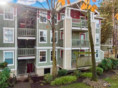 7711 NE 175th Street #D102, Kenmore, WA, 98028
