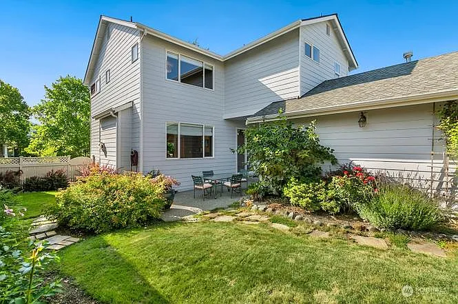 7310 Douglas Ave SE — Photo 24