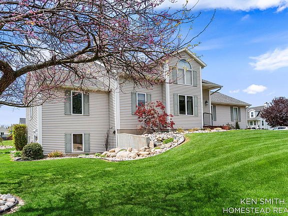3rd image of 5131 Windybrook Dr SW