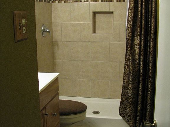 Hall Bathroom