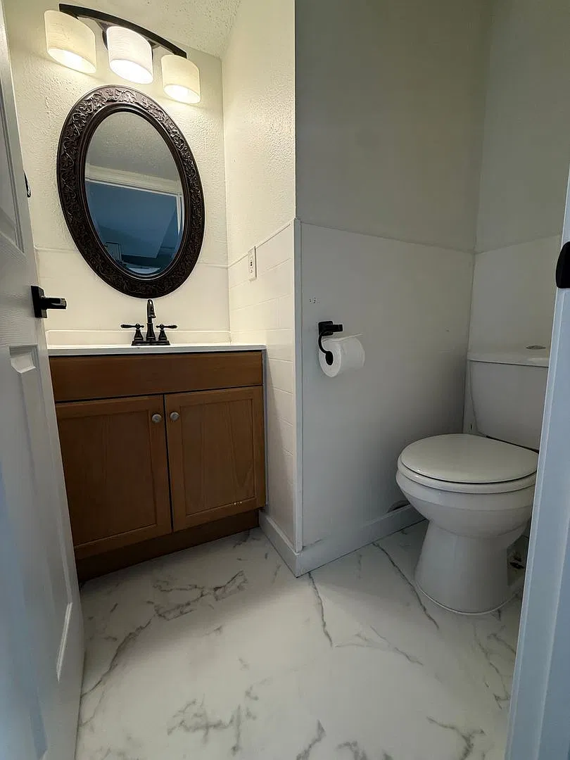 Gorgeous Renovated Arnold Condo! — Photo 4