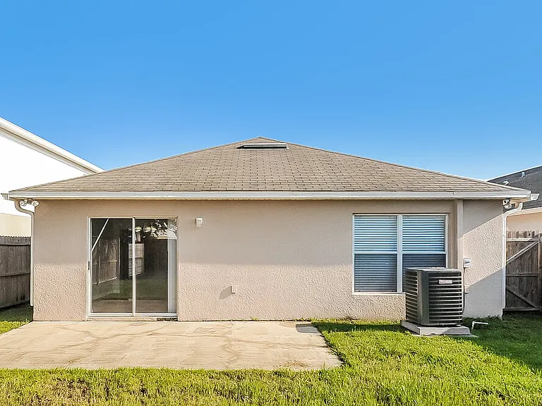 30250 Rattana Ct — Photo 16
