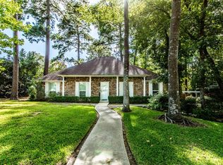 220 Pine Valley, Huntsville, TX 77320