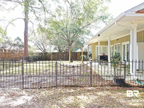 5th image of 3605 Ancient Oaks Cir