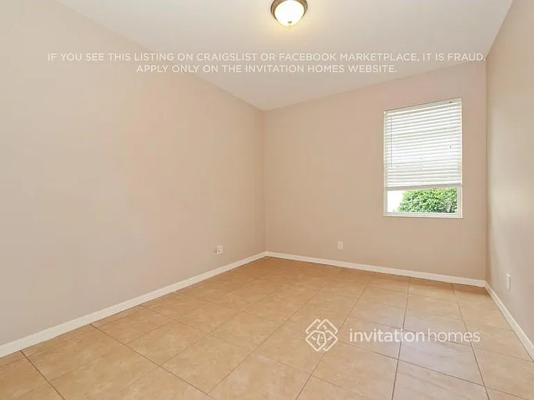 204 Ronja Ln — Photo 12